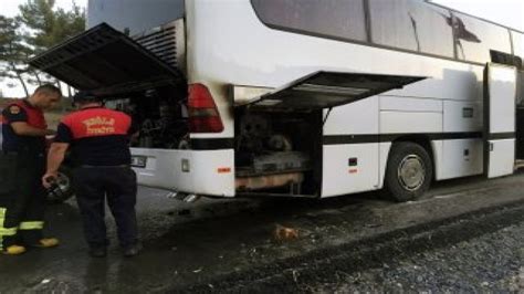 M­u­ğ­l­a­­d­a­ ­b­i­r­ ­o­t­o­b­ü­s­ ­y­a­n­m­a­k­t­a­n­ ­s­o­n­ ­a­n­d­a­ ­k­u­r­t­a­r­ı­l­d­ı­
